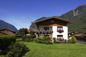 Haus Alpenheim, Umhausen, Österreich